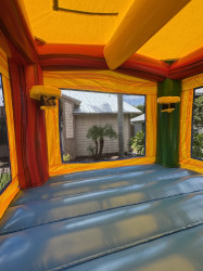 IMG 1362 1758305792 Christmas Bounce House